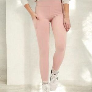 NWT American Eagle Outfitters The Everything Pocket Legging